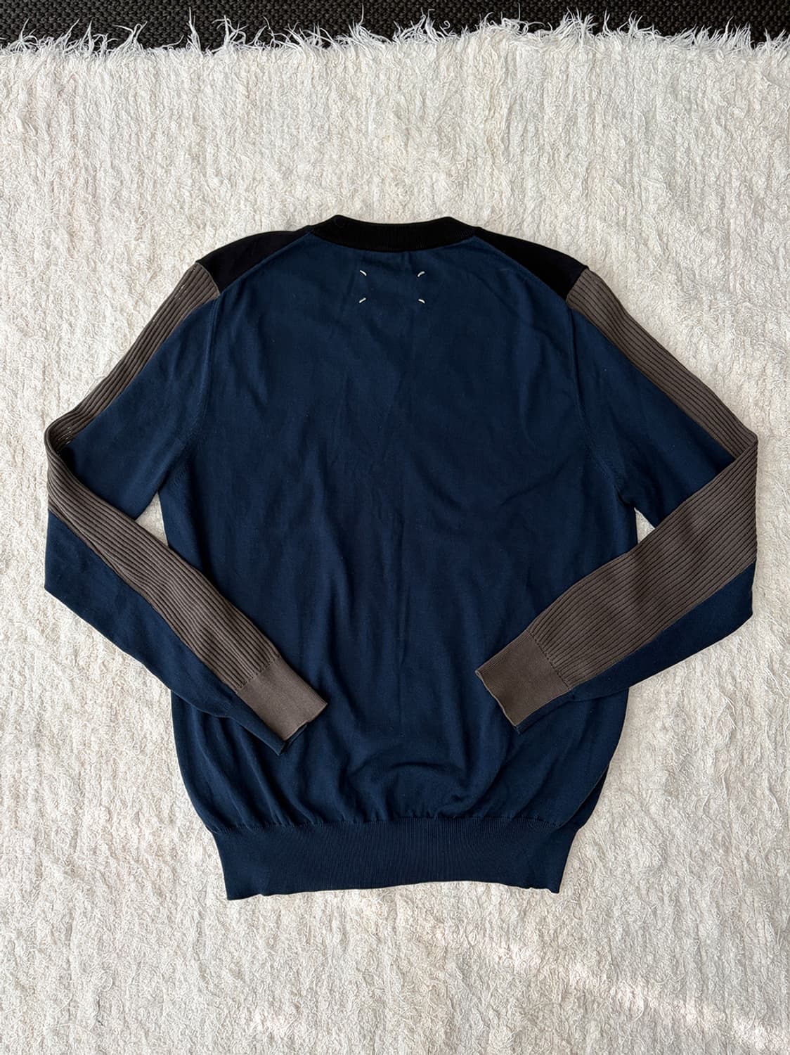 마틴 마르지엘라 브이넥 니트 상품이미지6