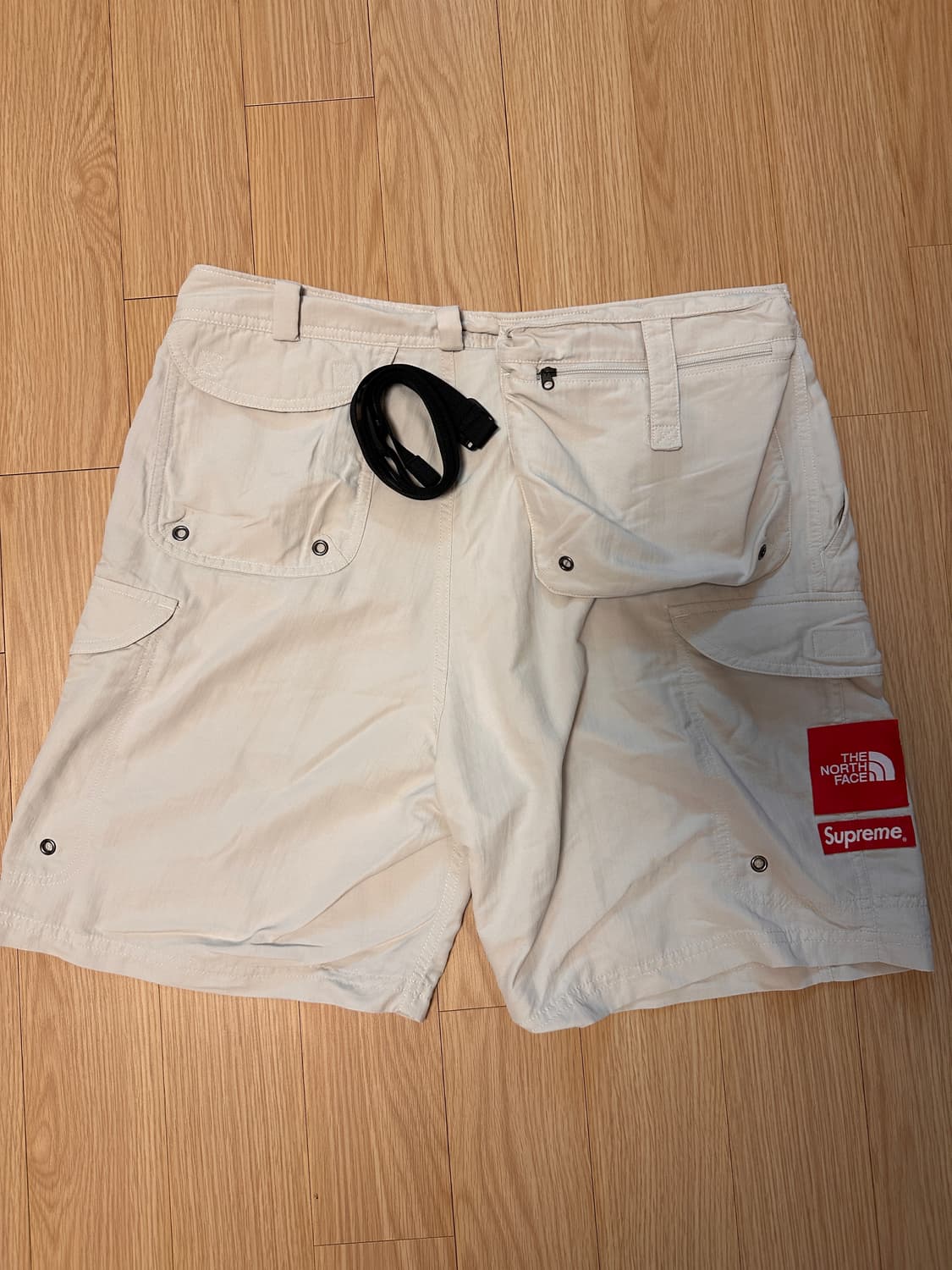 슈프림 노스페이스 트레킹 패커블 벨트 쇼츠 상품이미지1
