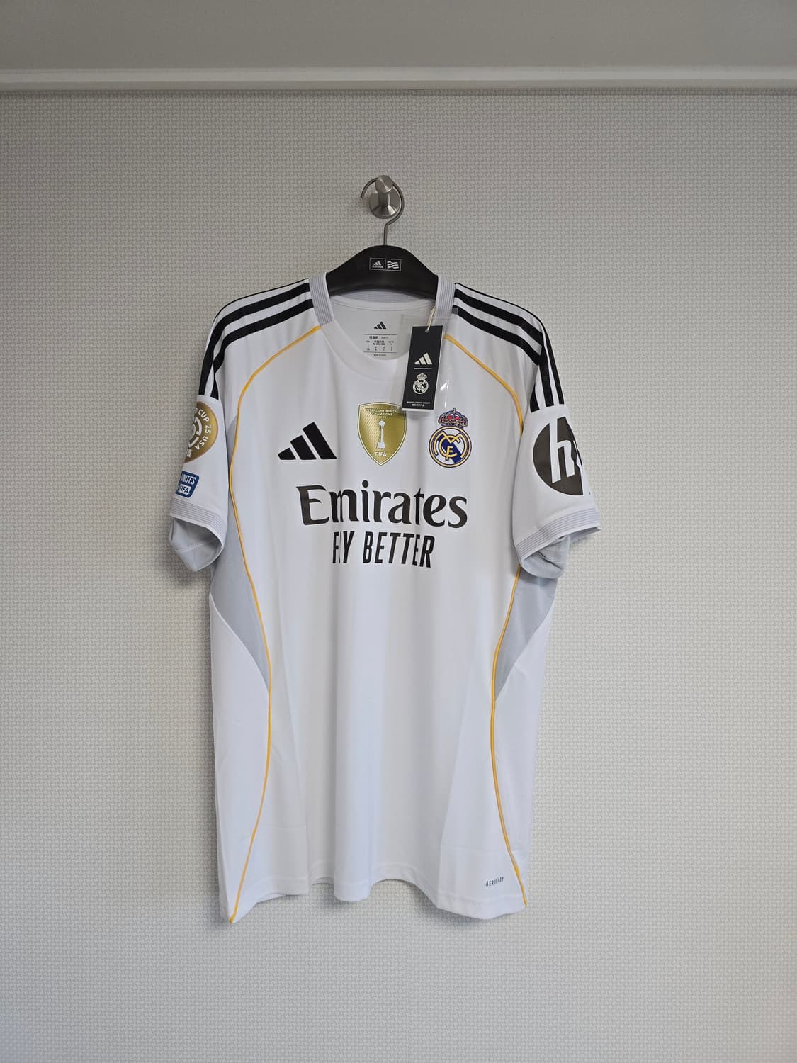 25-26 레알마드리드 홈 유니폼 루카 모드리치 스페셜 상품이미지2