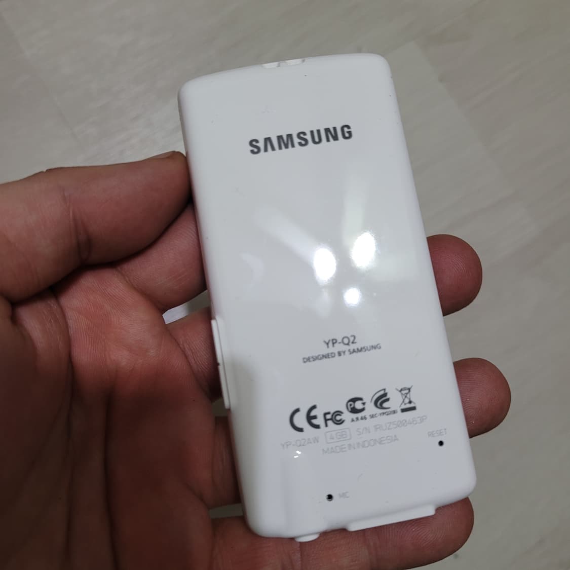삼성 옙 YP-Q2 4기가 MP3 플레이어 상품이미지4