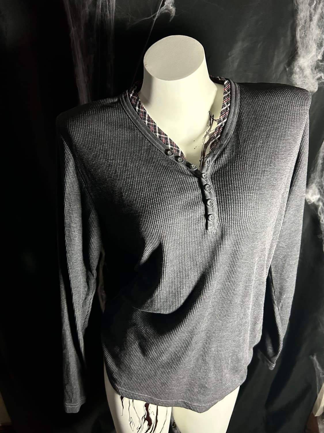 waffle layered henley sleeve 상품이미지1