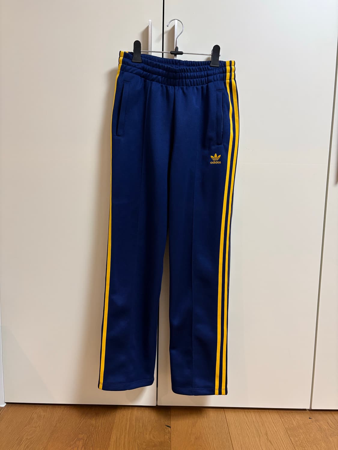 아디다스 트레이닝 팬츠 네이비옐로우 상품이미지1