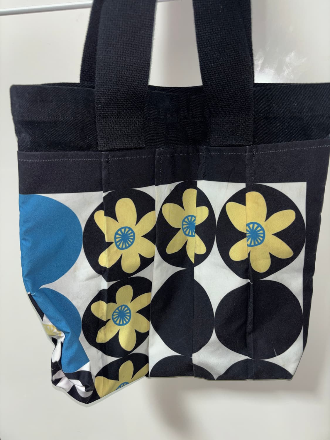 더뮤지엄비지터 숄더백 상품이미지2