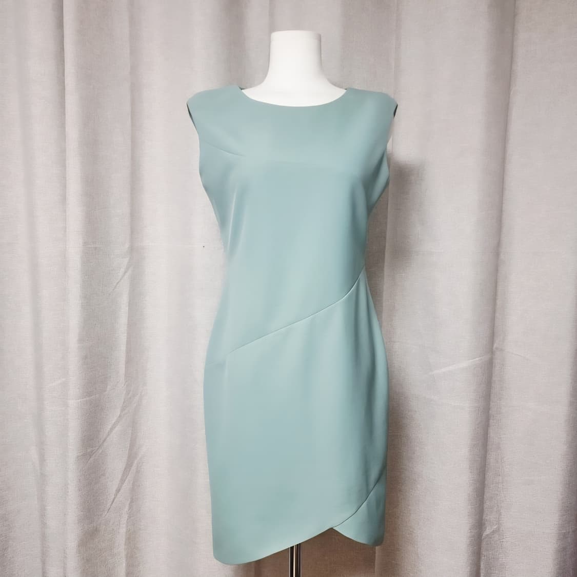 모조에스핀 민트 원피스 (55-날씬66) 상태완벽 상품이미지1