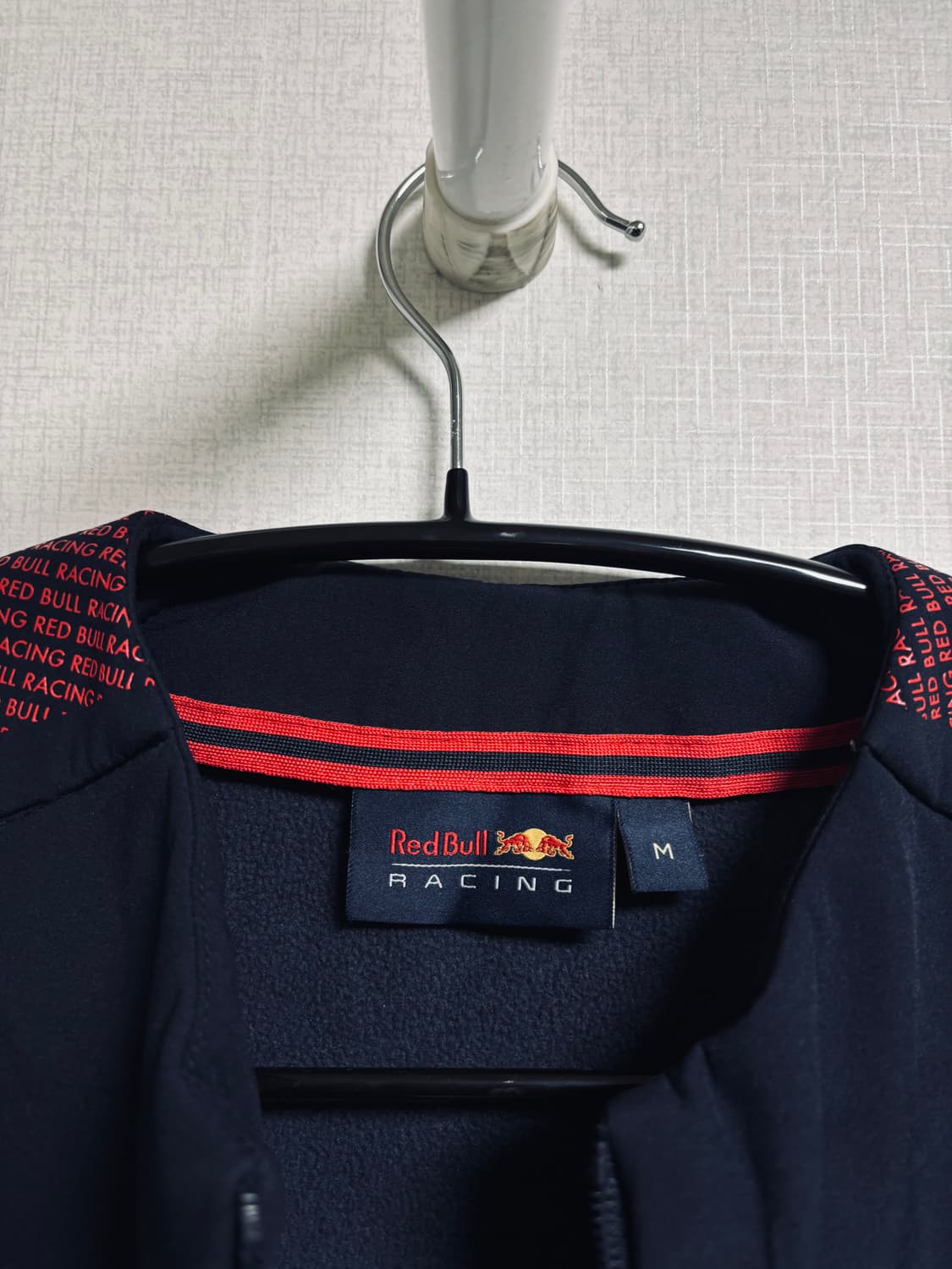 레드불 레이싱 Red Bull Racing 팀 자켓 상품이미지2