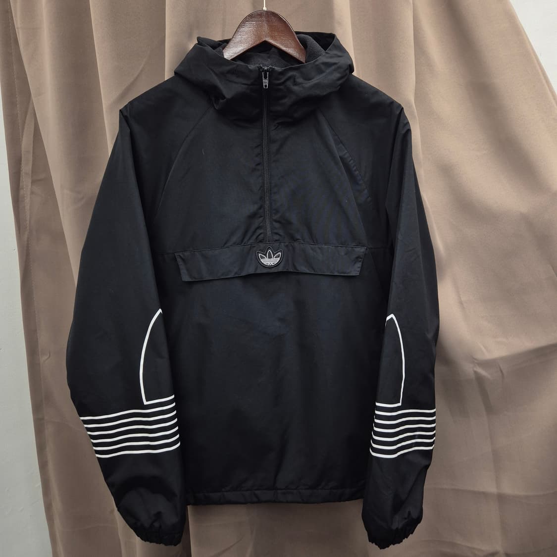 아디다스 블랙 후드 바람막이 아노락 L 상품이미지1