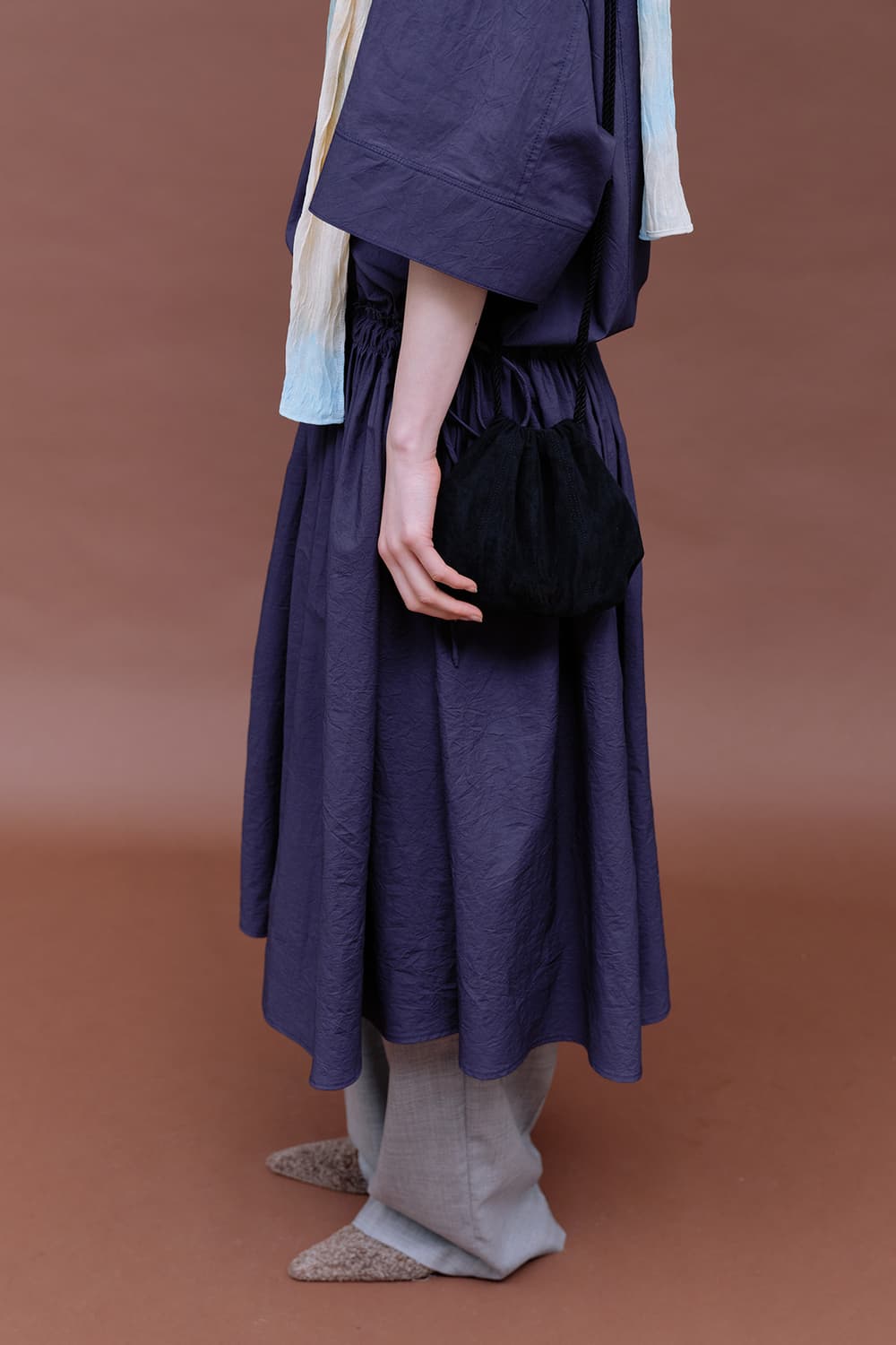 에토스 MEG STRING DRESS / PURPLE NAVY 판매합니다 상품이미지9