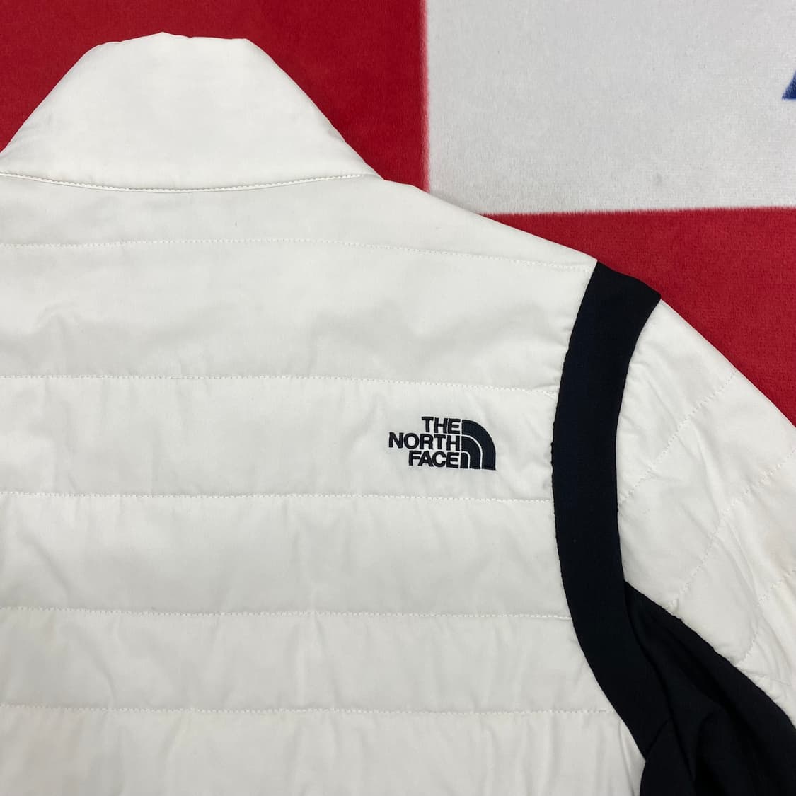 노스페이스 경량패딩 여성L 상품이미지5
