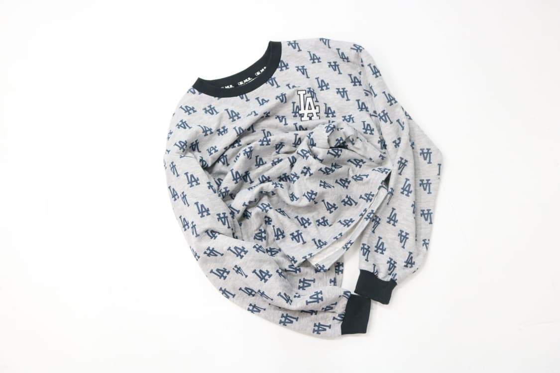 MLB 엠엘비 LA 다저스 모노그램 올오버 패턴 그레이 롱슬리브 L 상품이미지2