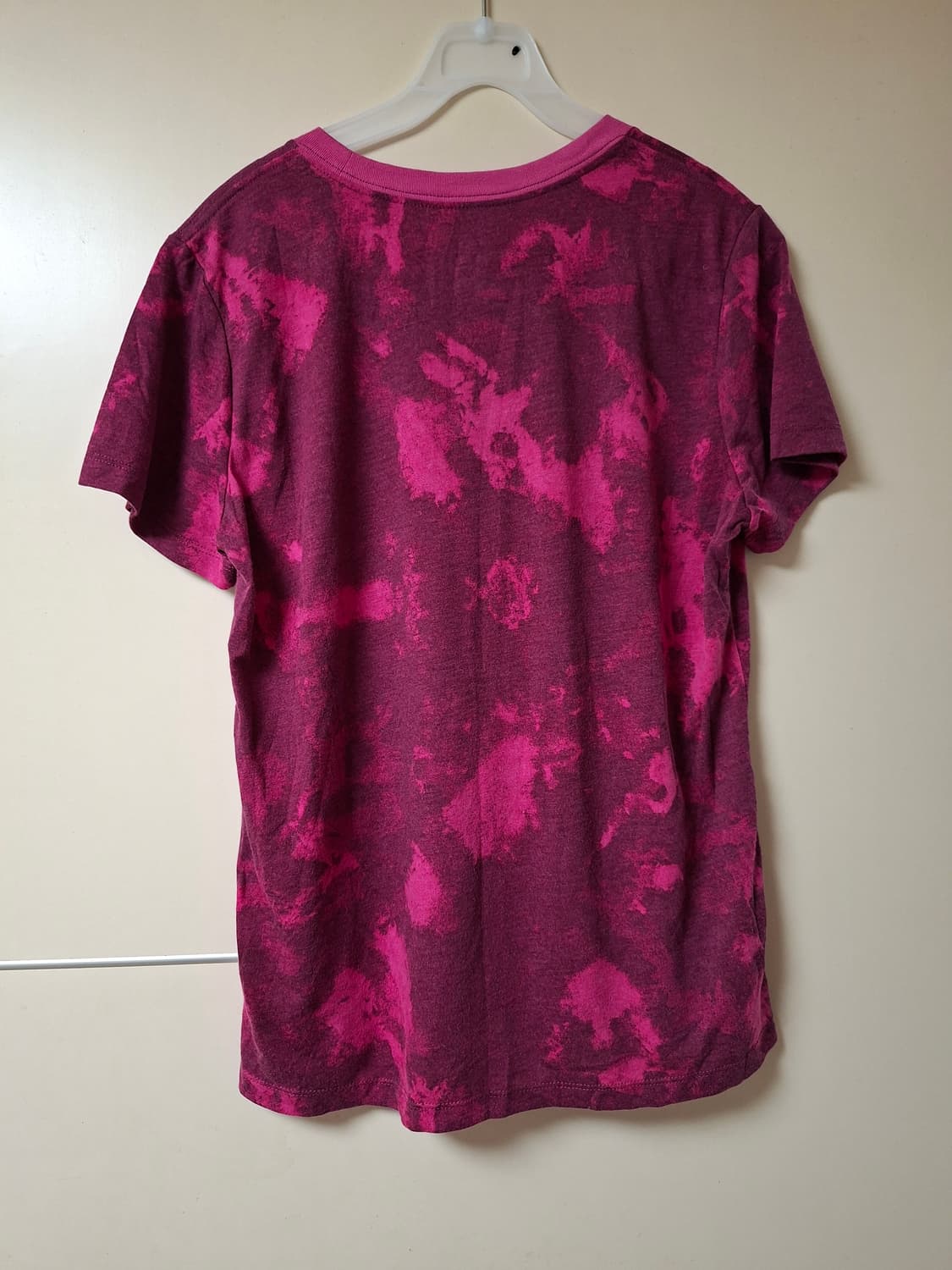 [여성] 나이키 정품 여성 tie-dye 반팔티 L 상품이미지2