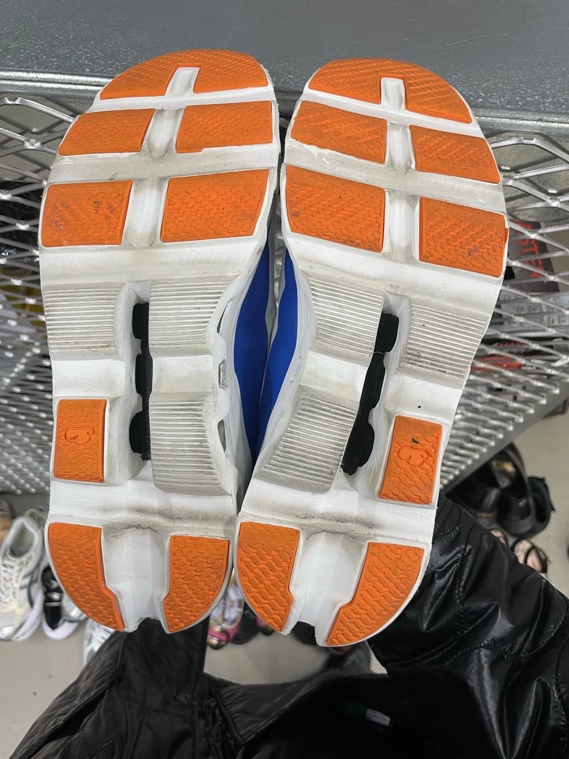 온러닝 클라우드 몬스터 화이트 블루 280 (gr-4137) 상품이미지6