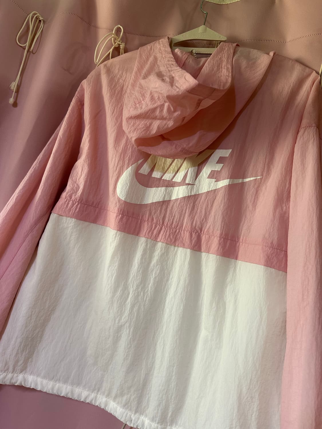 나이키 여자 여성 우븐 스우시 핑크 바람막이 자켓 재킷 바막 상품이미지5