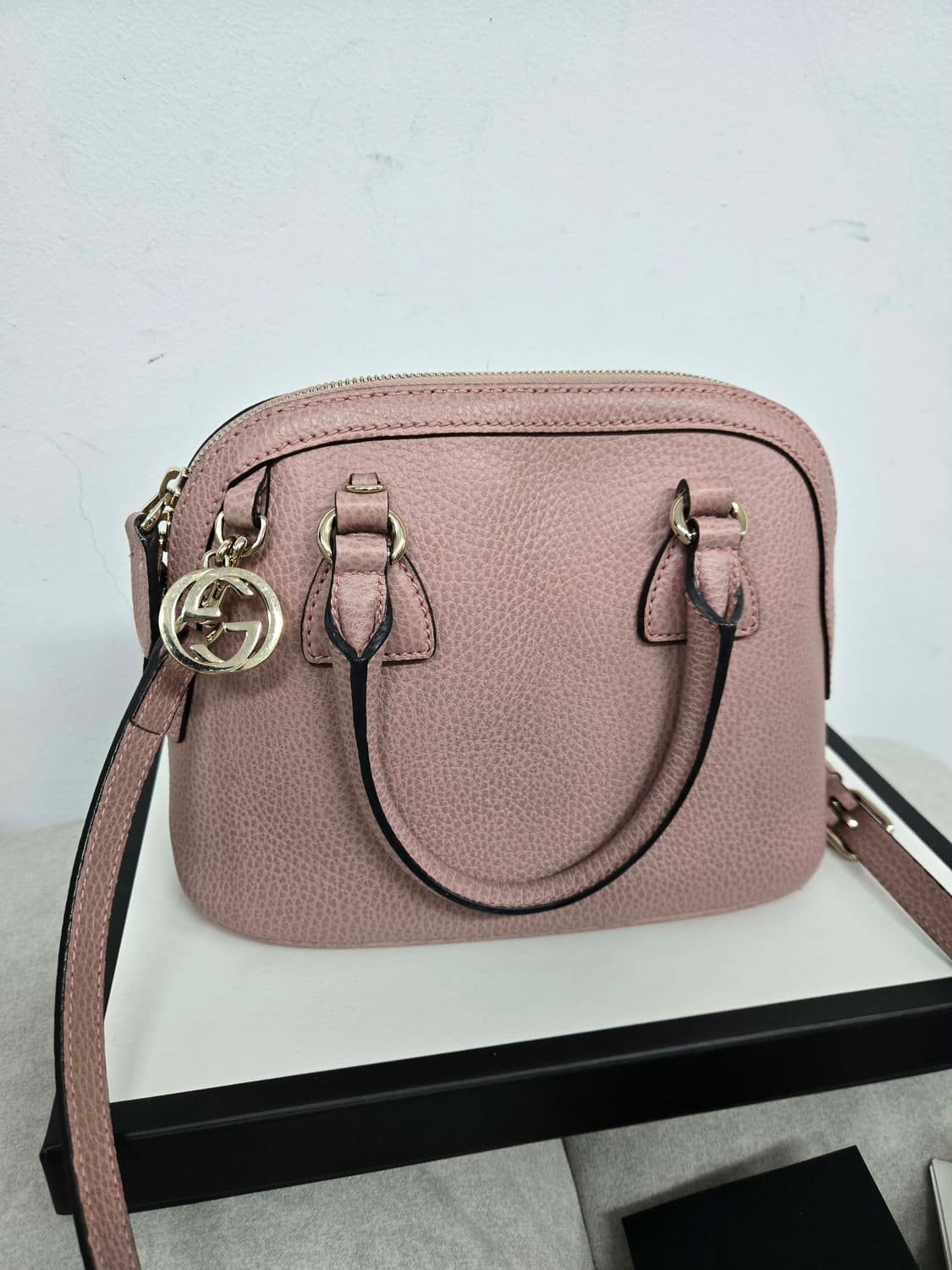 [보증서 정품] 구찌 인터로킹 돔 숄더백 상품이미지7