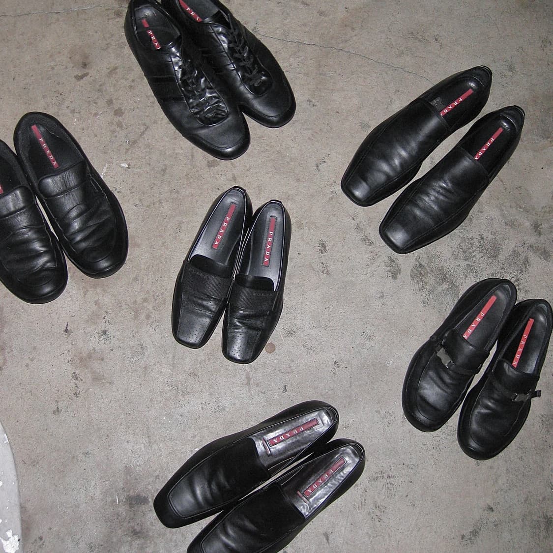 2000s 프라다 스포츠 로퍼 스니커즈 드롭 상품이미지1