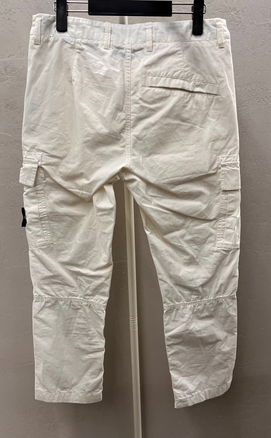 스톤아일랜드 화이트 카고 팬츠 30 상품이미지4