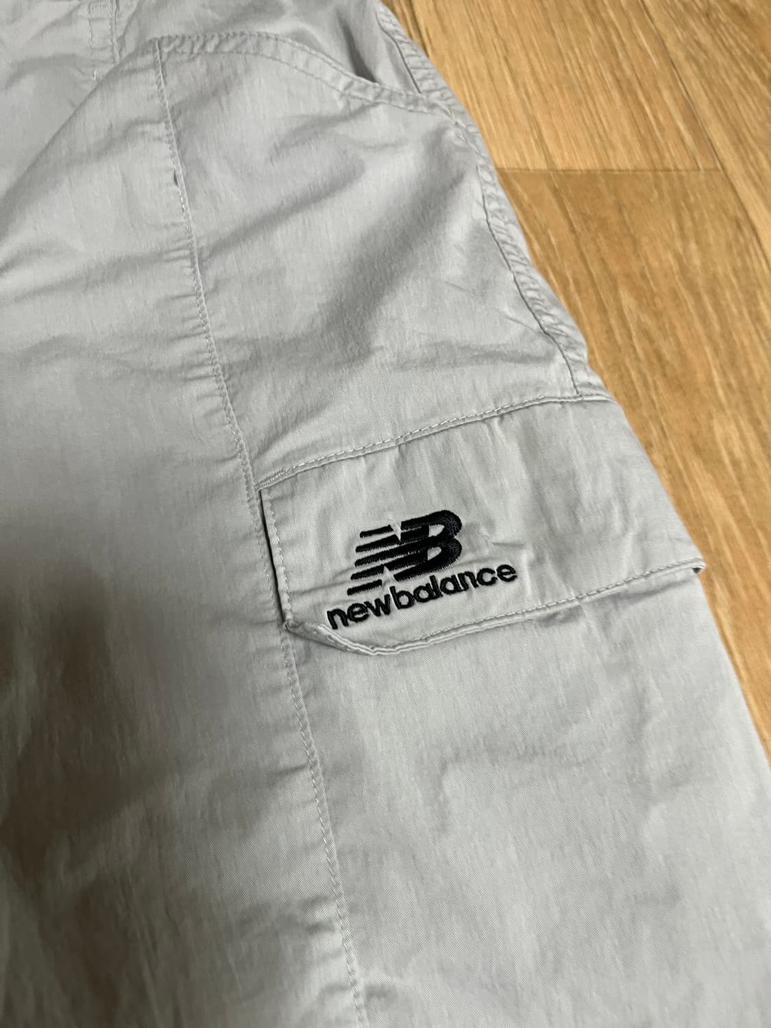 뉴발란스 카고 조거팬츠 회색 상품이미지2