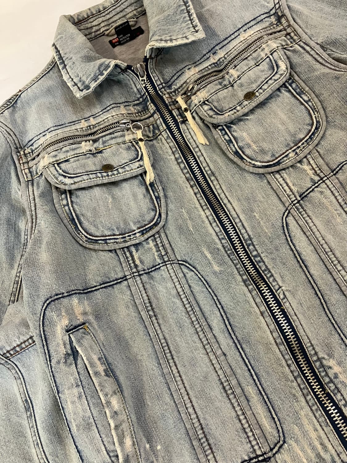 디젤 디스트레스트 바이커 데님자켓 상품이미지2