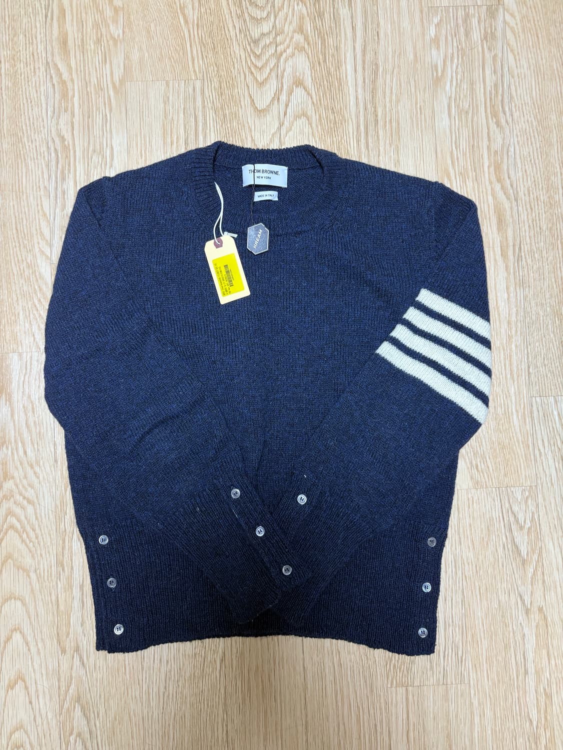 톰브라운 셰틀랜드 사선 클래식 크루넥 풀오버 니트 네이비 상품이미지1