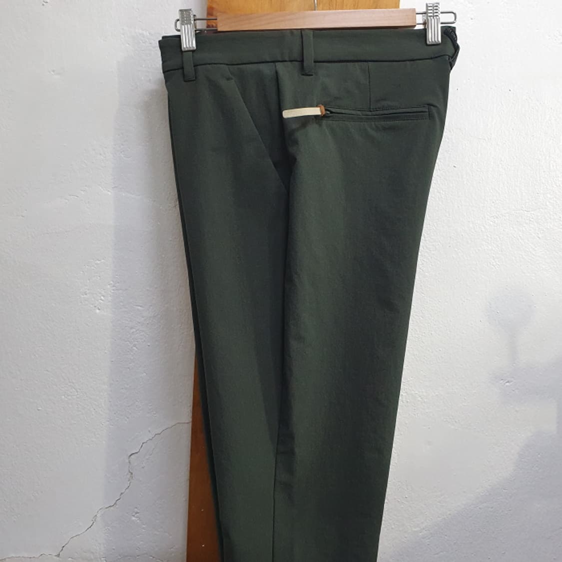 아디다스 카키색 골프바지(33) 상품이미지3