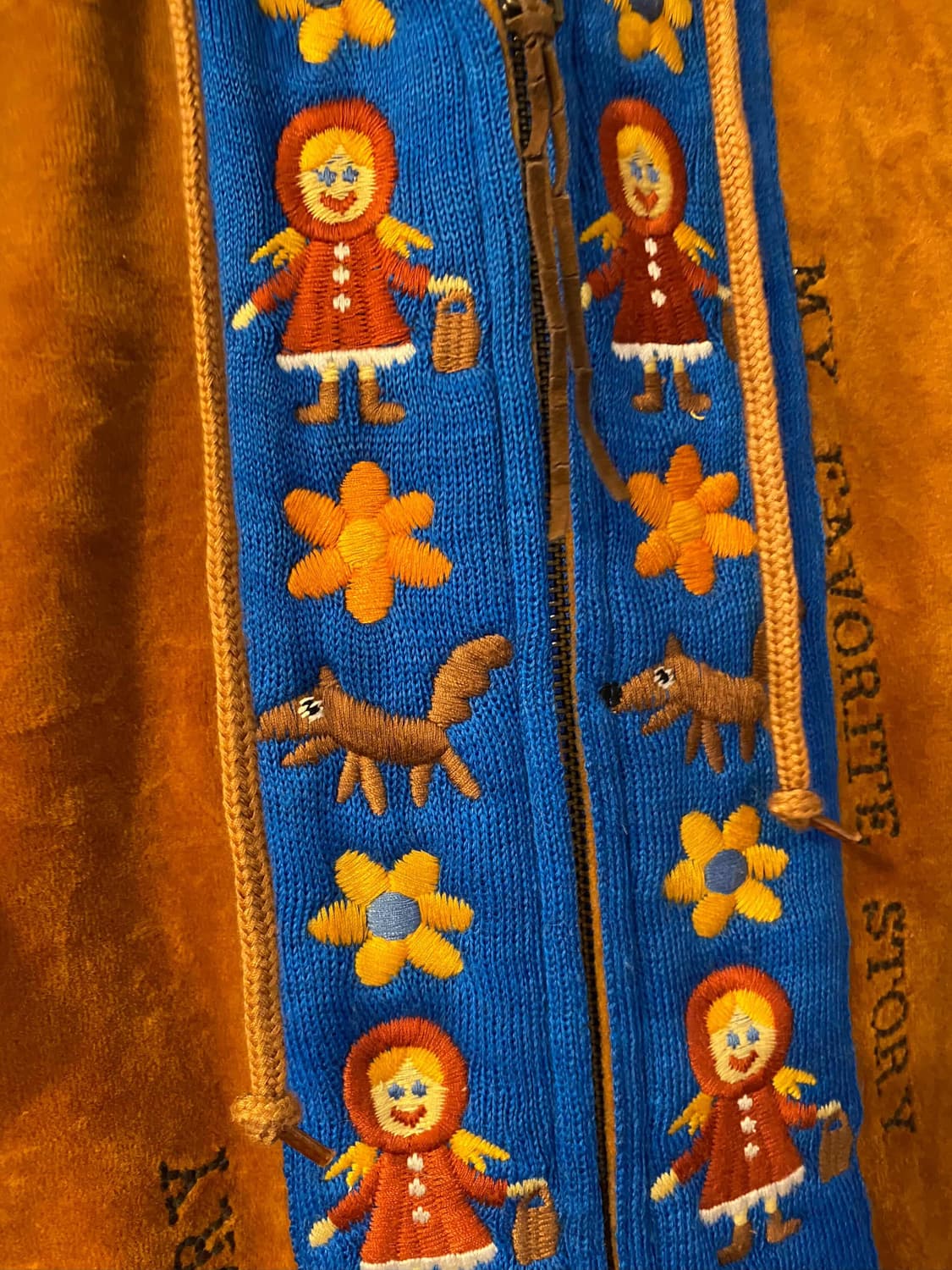 rough 빨간모자 패턴 후드집업 상품이미지4