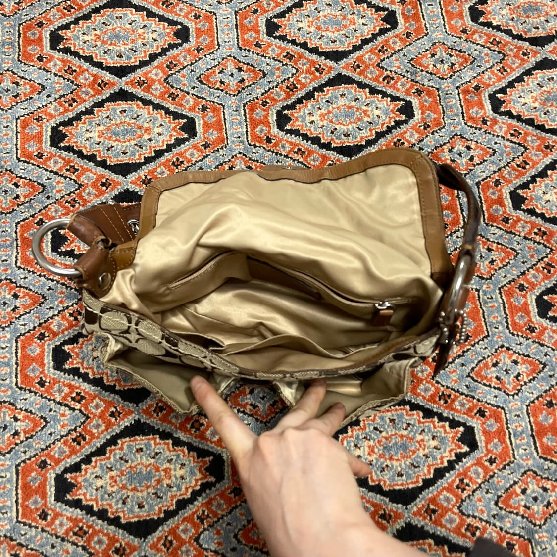 코치 y2k 자카드 브라운 숄더백 호보백 상품이미지6