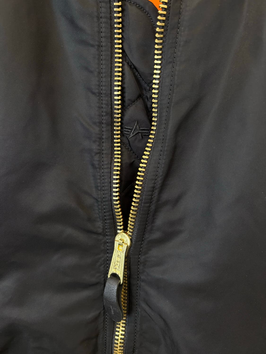 알파인더스트리 MA-1 항공점퍼 블랙 상품이미지7