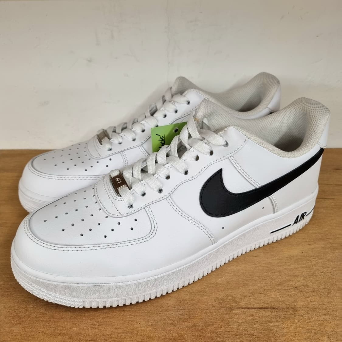 나이키 에어포스 1 로우 흰검 상품이미지1