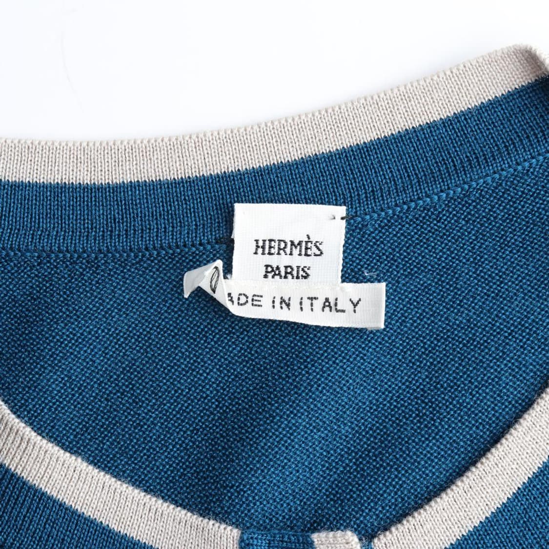 (새상품)[S]에르메스 울100% 버튼 긴팔 니트 스웨터
 상품이미지5