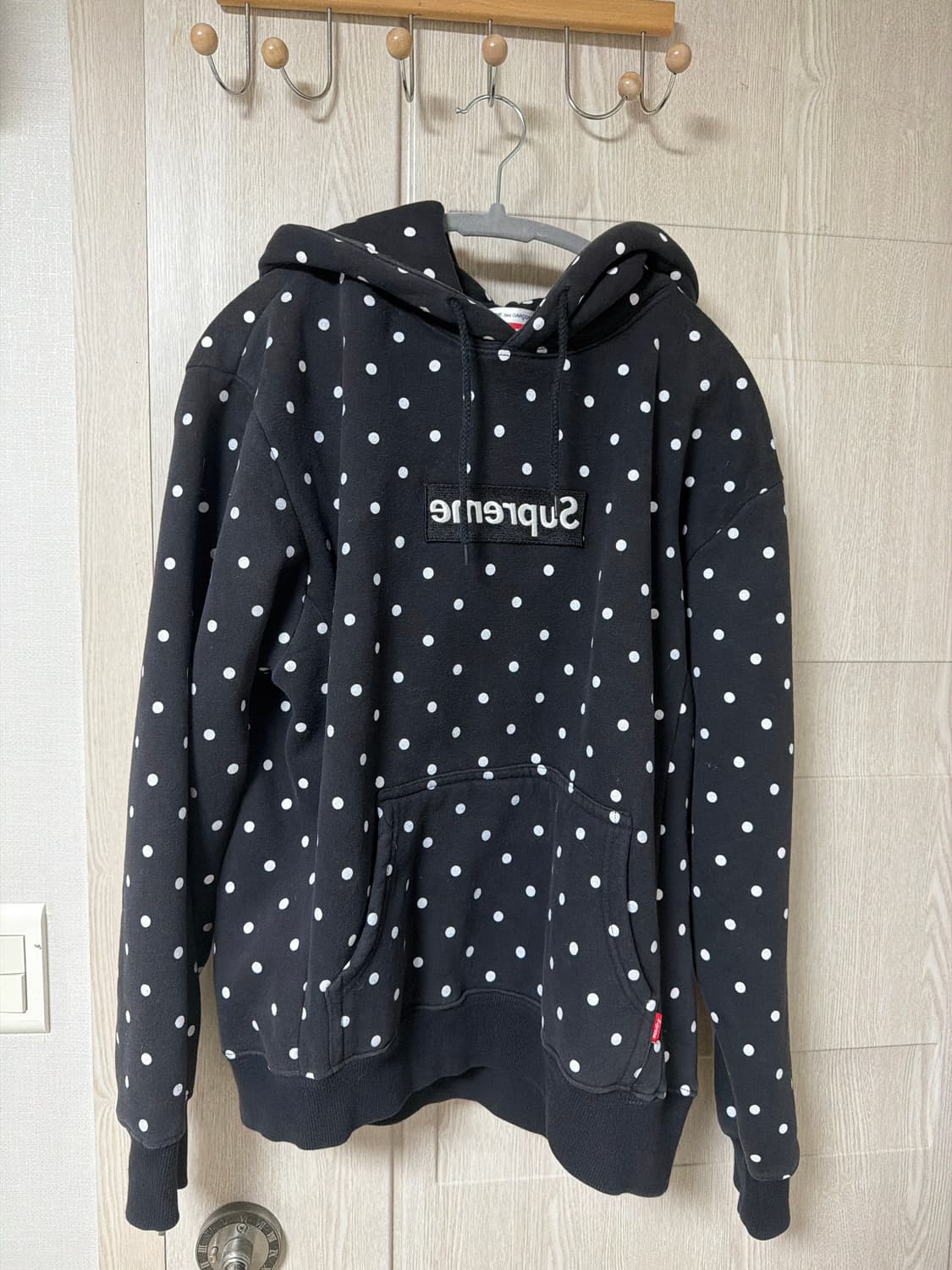 슈프림 꼼데가르송 도트 후드티 상품이미지1