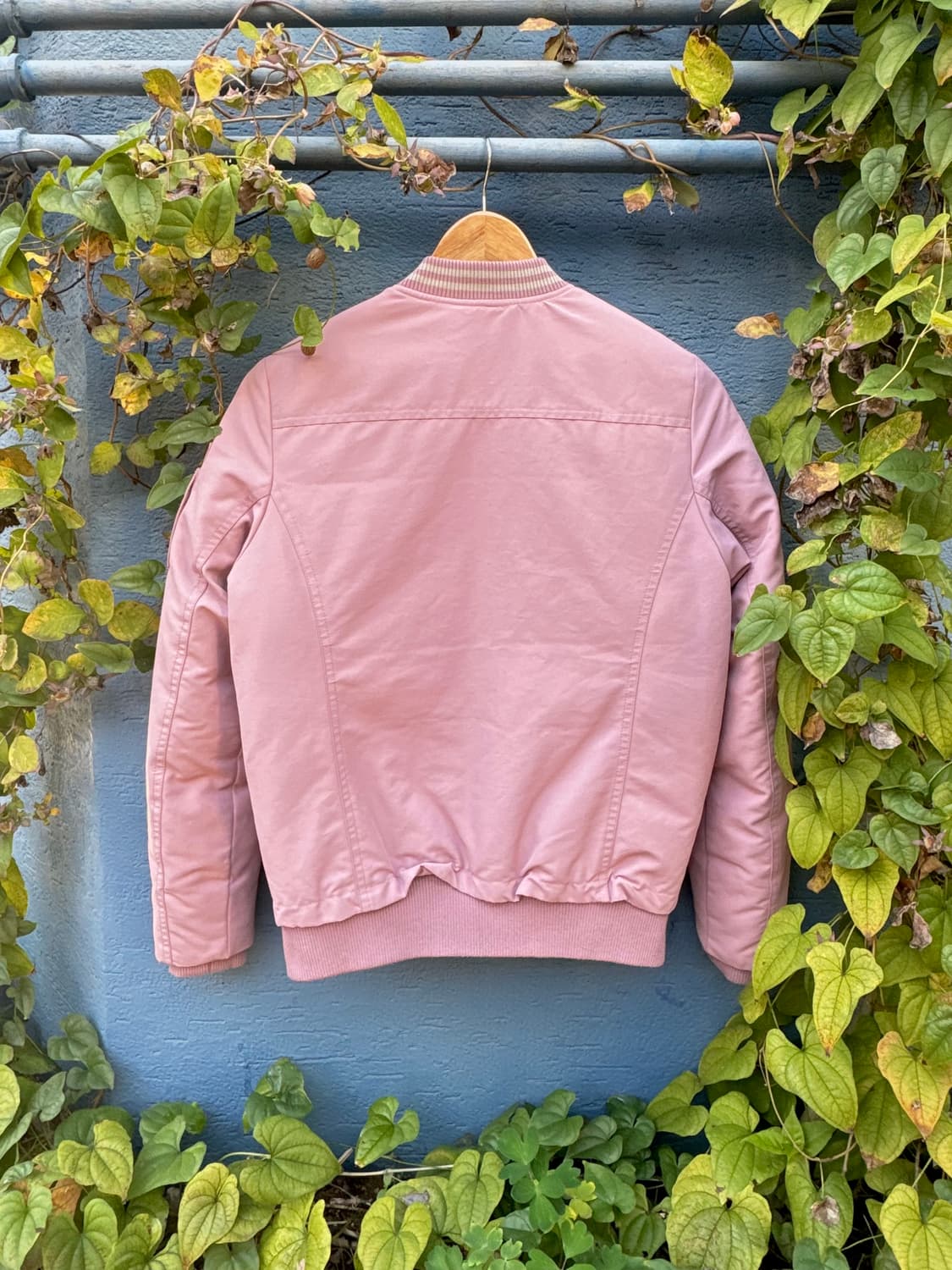 질스튜어트 뉴욕 스포츠 MA-1 패딩 상품이미지8