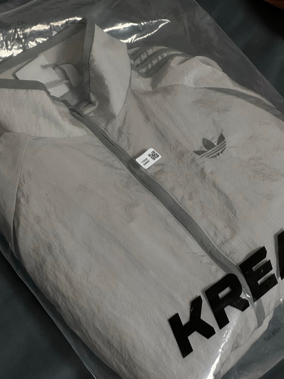 아디다스 아디컬러 2000s 우븐 트랙탑 그레이 KR 상품이미지2