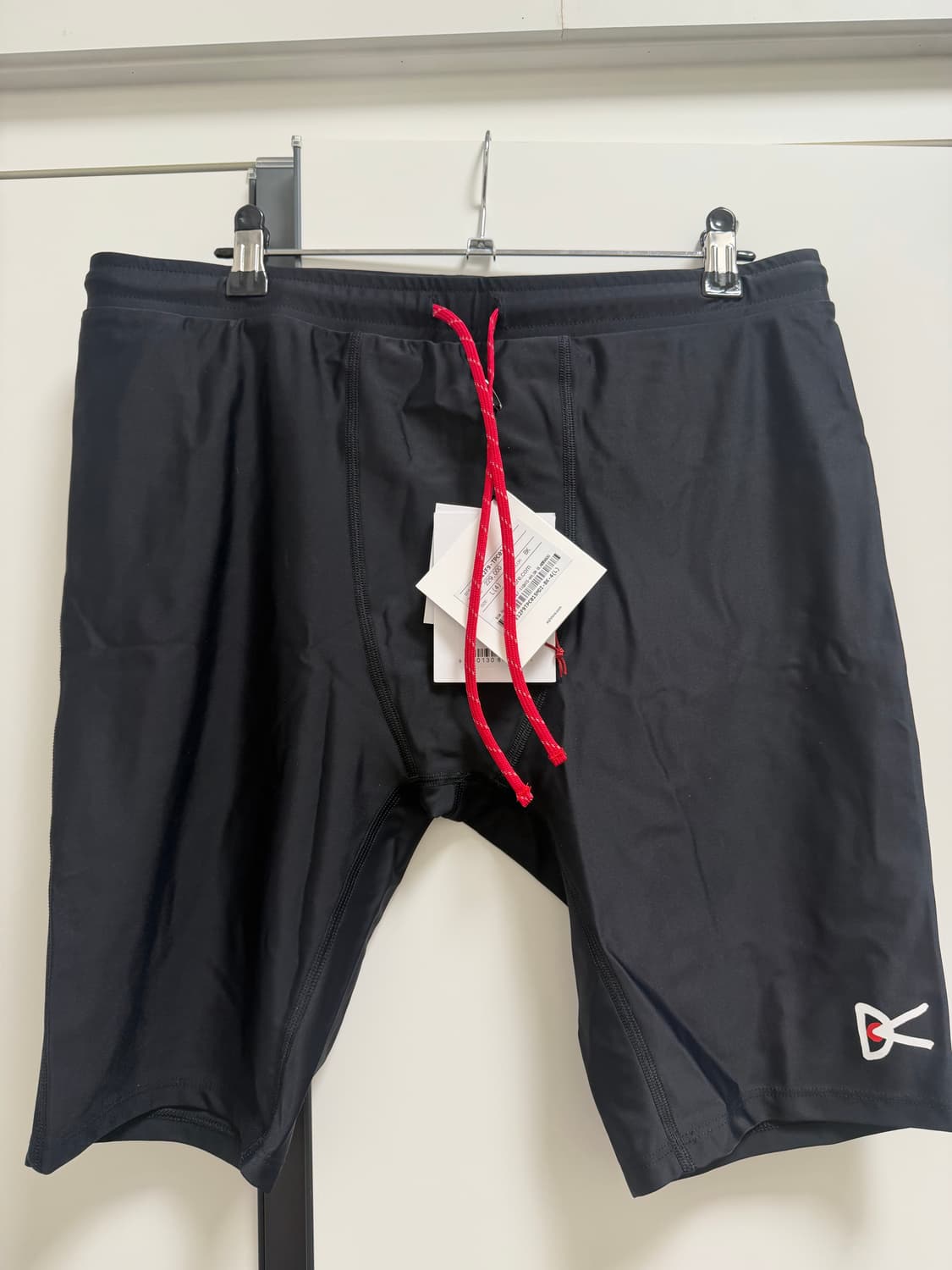 [L] 디스트릭비전 9인치 리사이클 하프타이즈 블랙 상품이미지1