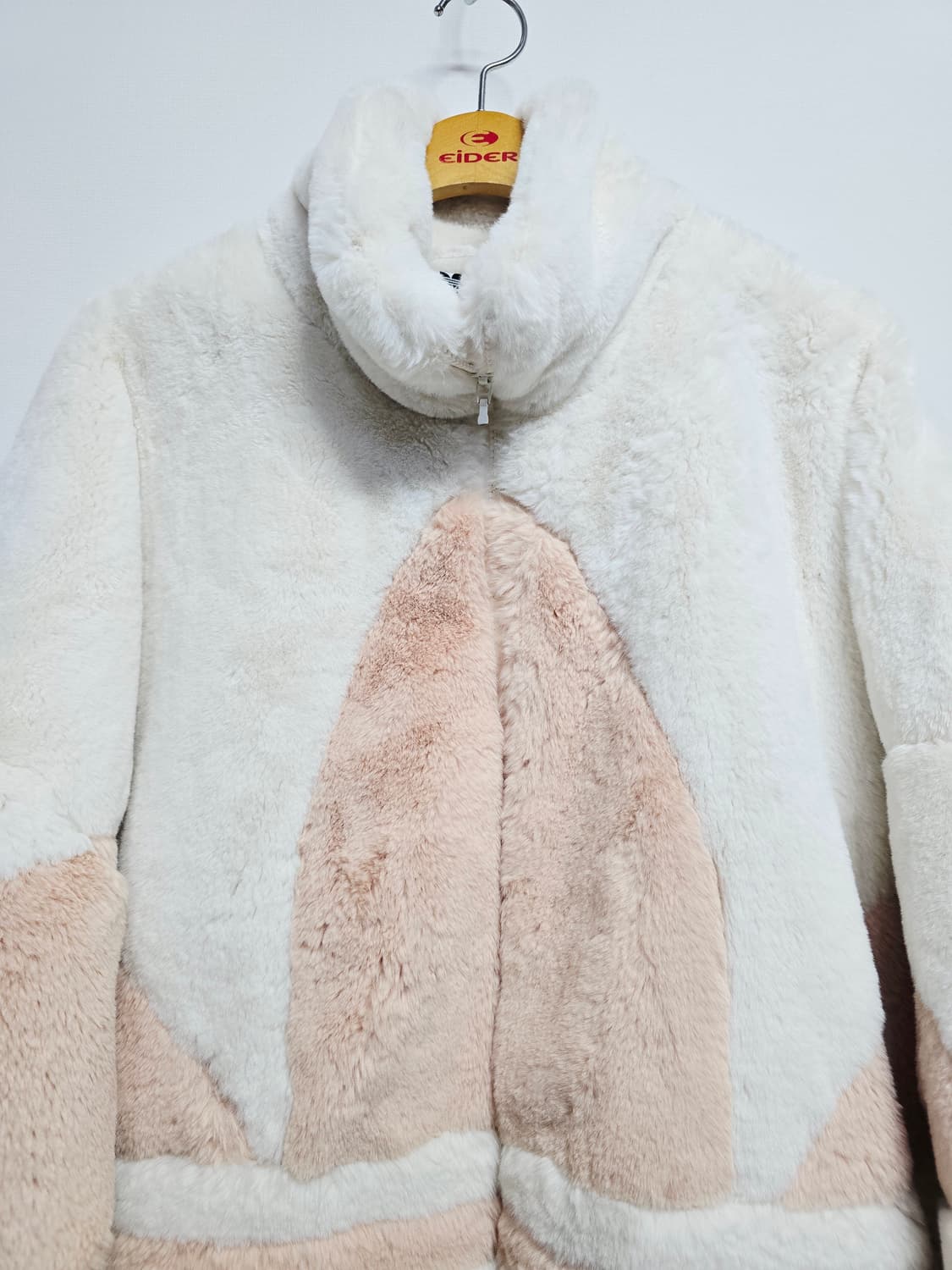 아디다스 트레포일 퍼 자켓 화이트 상품이미지2