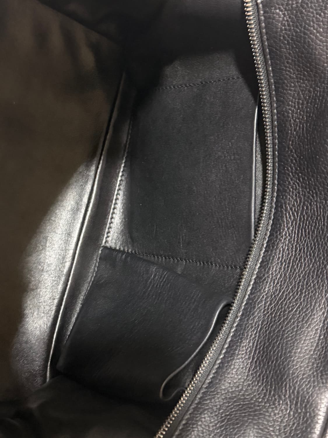 더로우 핸리백 블랙 상품이미지6