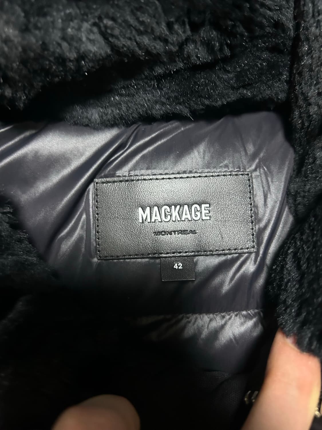 [23fw/풀구성] 맥케이지 딕슨 블랙퍼 42 상품이미지6