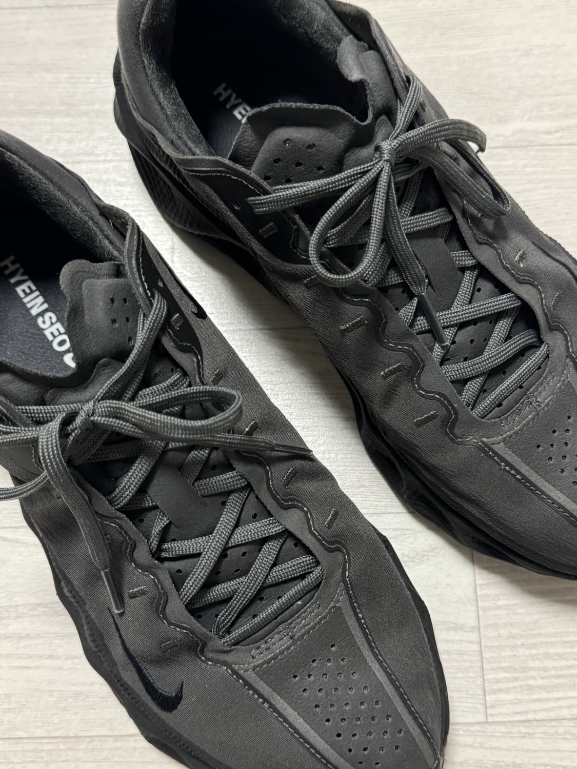 나이키 혜인서 아바 로버 275 상품이미지9