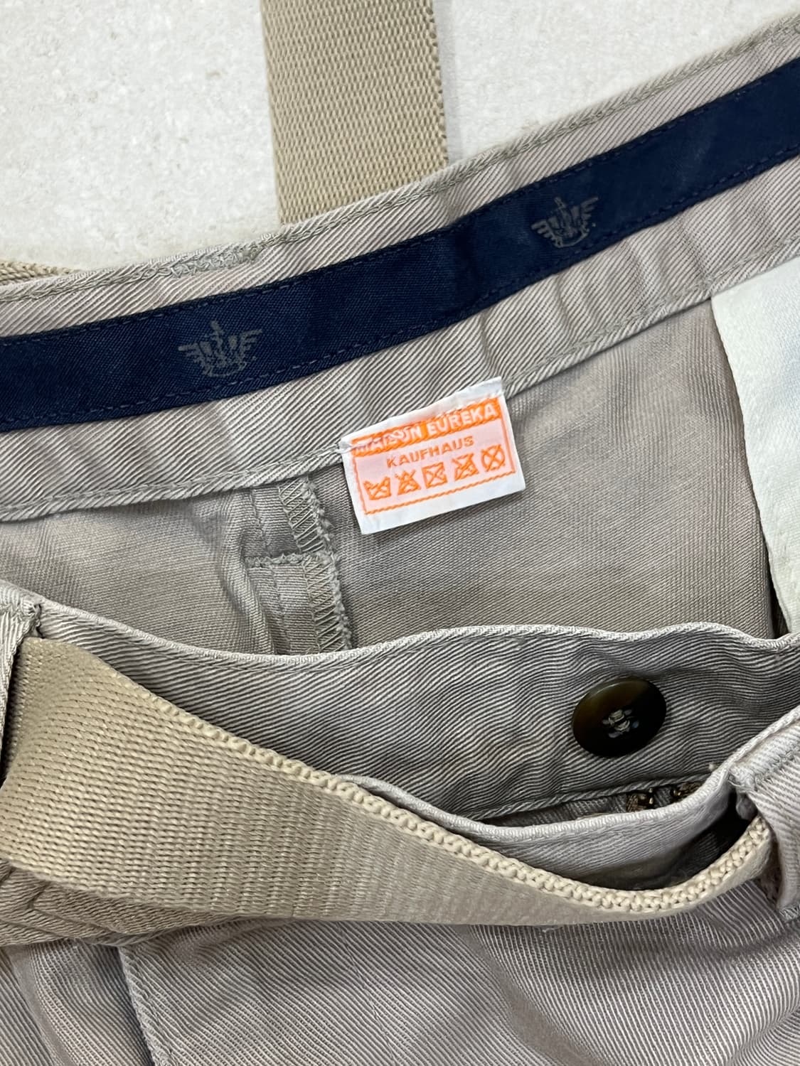 메종유레카 벨티드 랩 치노 팬츠 베이지OS 상품이미지3