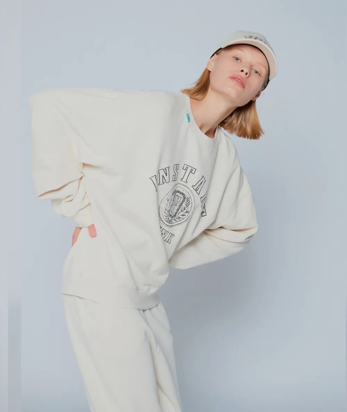 인스턴트펑크 피그먼트 스탠다드 맨투맨 - 아이보리 XL 상품이미지2