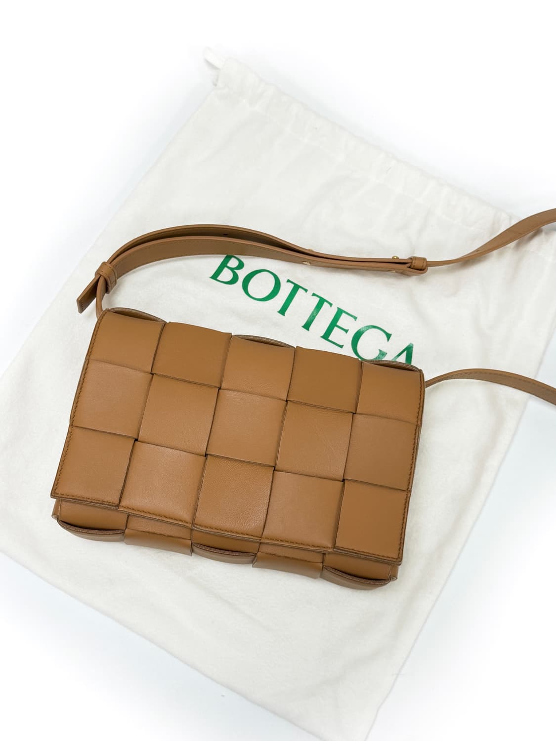 보테가베네타 카세트 백 상품이미지2