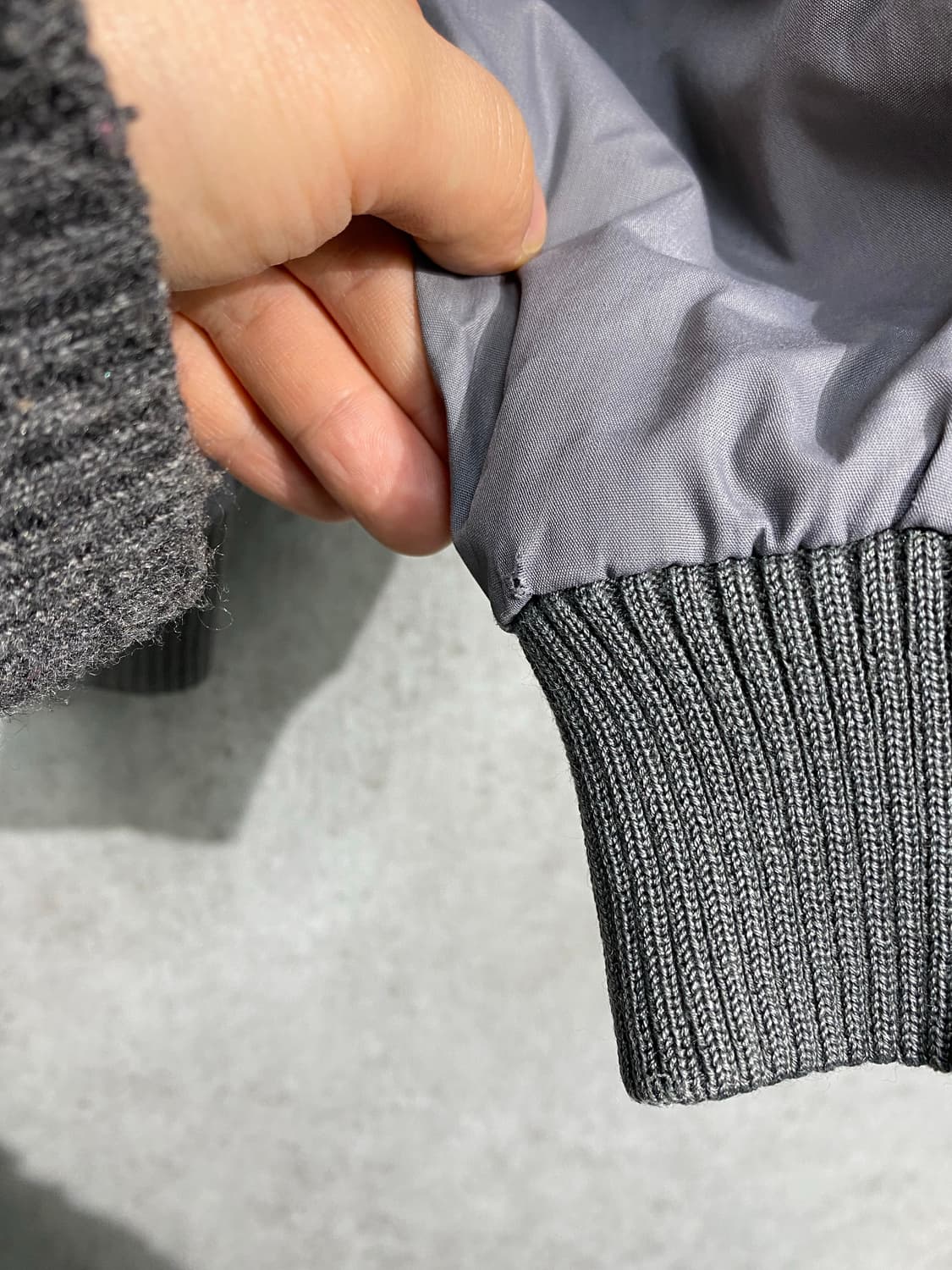 [XXL] 90s Nike 삼나스포츠 그레이 폴리쉘 봄버자켓 상품이미지5