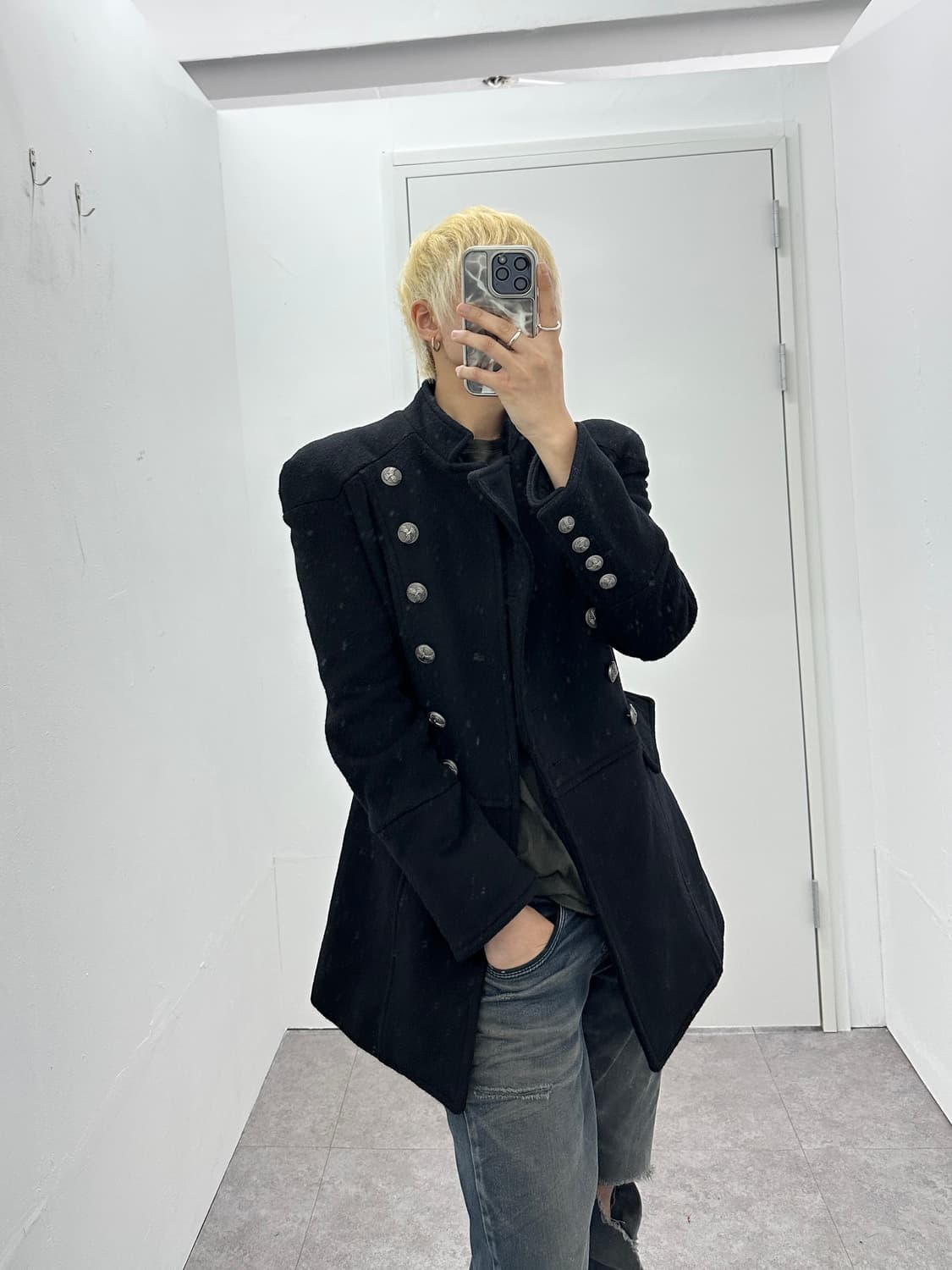 Silver double breasted eagle button coat 상품이미지2