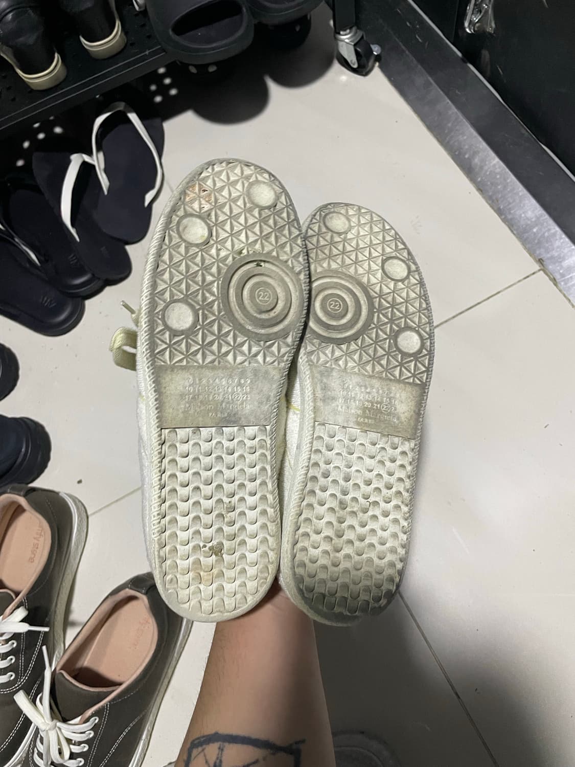 42) 마르지엘라 22fw 레플리카 로우 호텔 스니커즈 상품이미지4