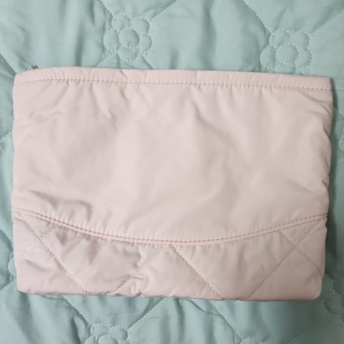 쓰리타임즈 베베 파우치 판매합니다 상품이미지2