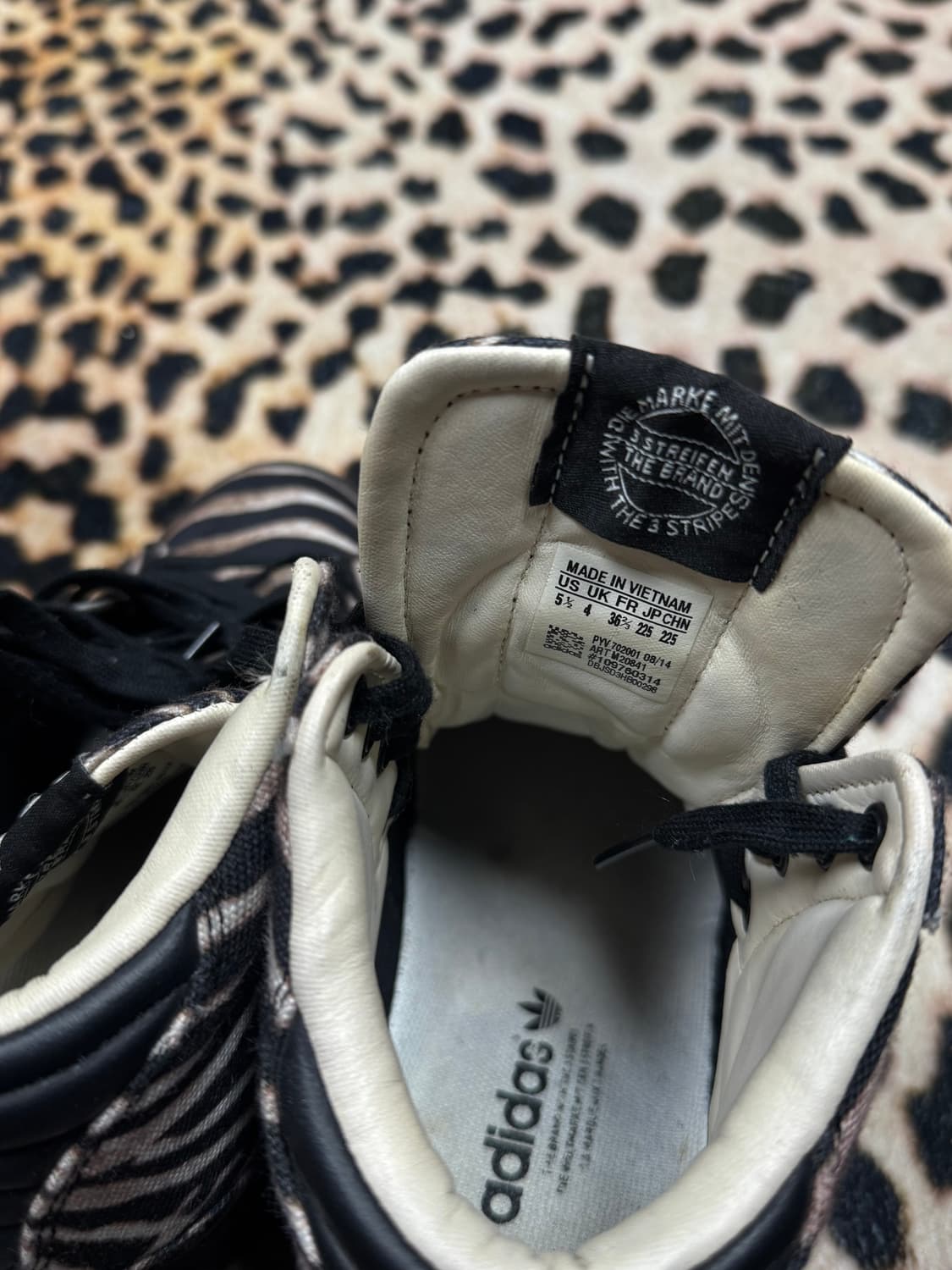 갸루 Basket Profi up 지브라 슈즈  상품이미지3