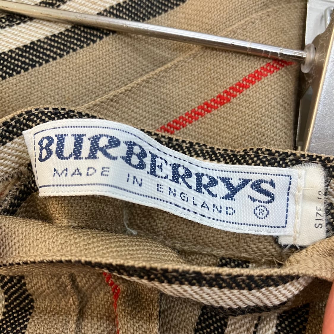 버버리 체크 플리츠 스커트  상품이미지2