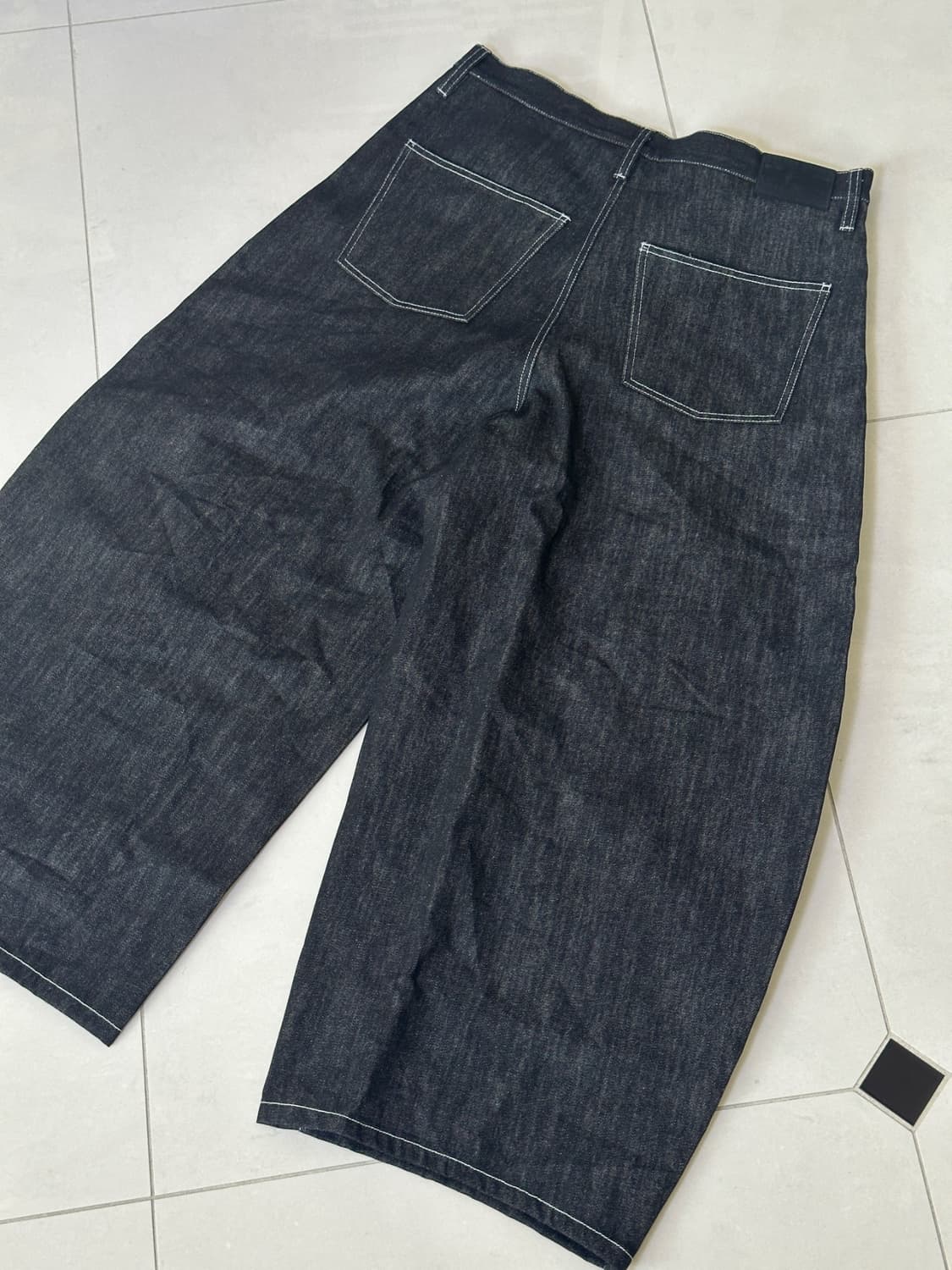 Pleated Wide-Leg Baggy Pants 상품이미지6