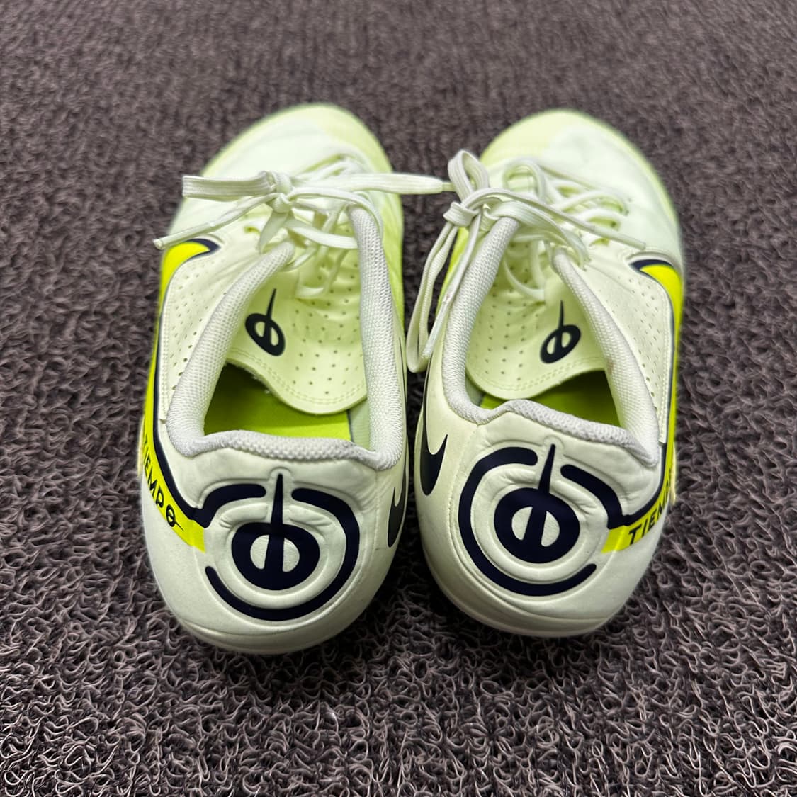 NIKE 나이키 티엠포 축구화 형광 290 상품이미지4