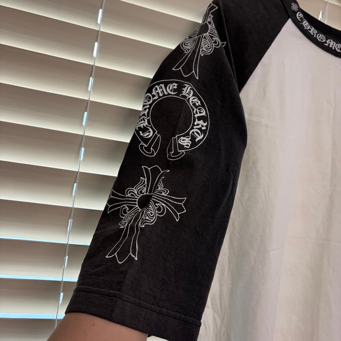 레어) 90s 올드 크롬하츠 베이스볼 멀티로고 7부 래글런 티셔츠 L 상품이미지3