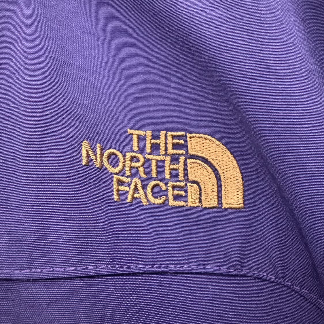 노스페이스 배색 바람막이 상품이미지7