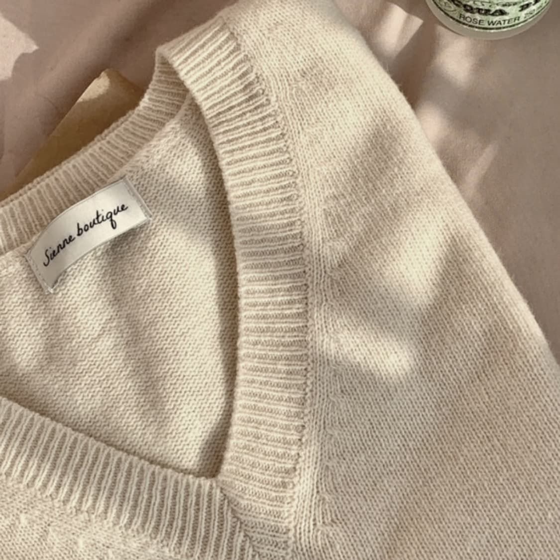 시엔느(SIENNE) 파인울 베스트니트 프리사이즈 상품이미지1